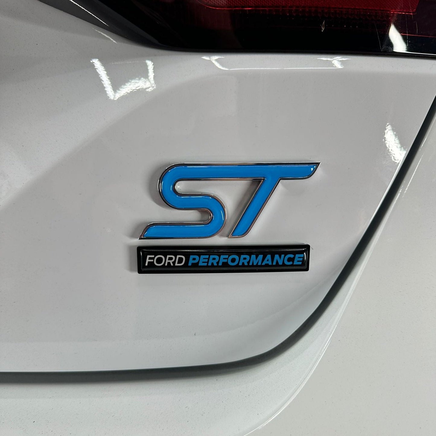 Ford Performance Gel Badge